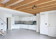 Appartement à VIRY