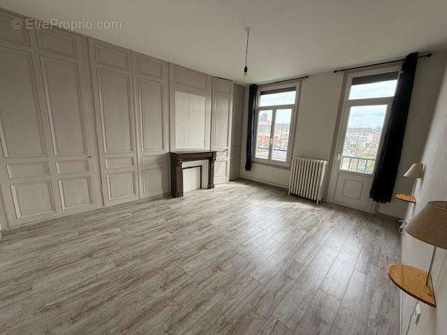 Appartement 61 m² à Bernay  - photo 2
