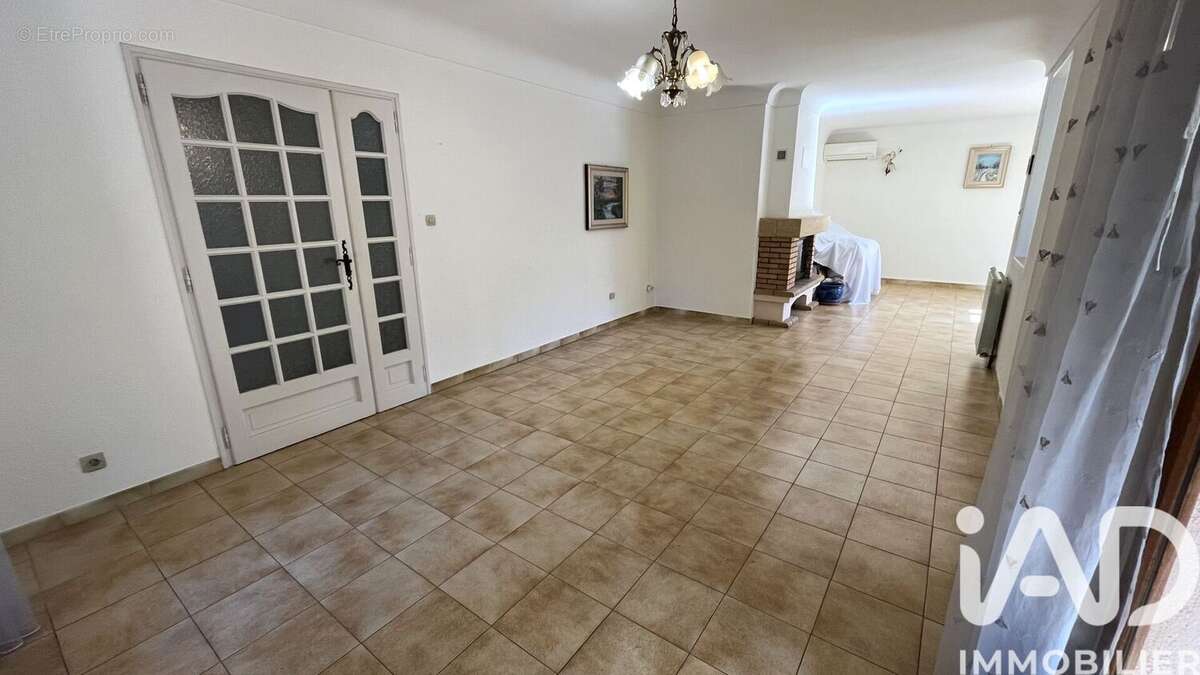 Photo 5 - Maison à NIMES