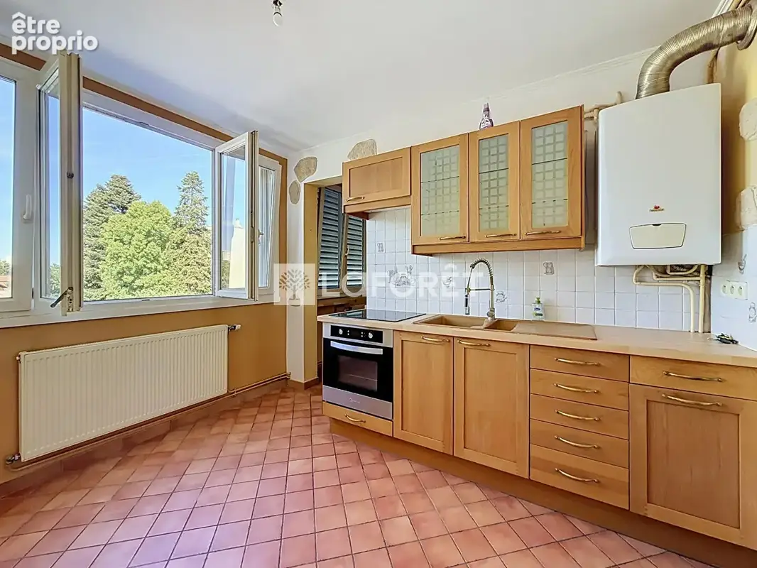 Appartement à vendre Décines Charpieu 4 pièce(s) 74 m2 - photo 4