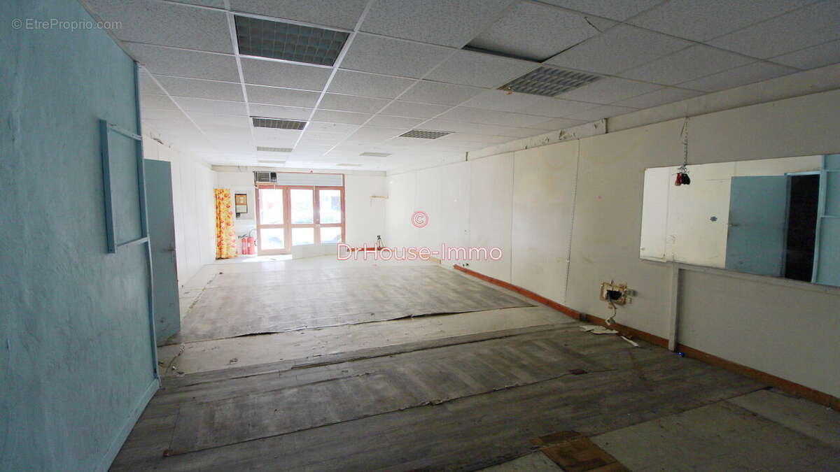 Commerce à MARSEILLE-5E