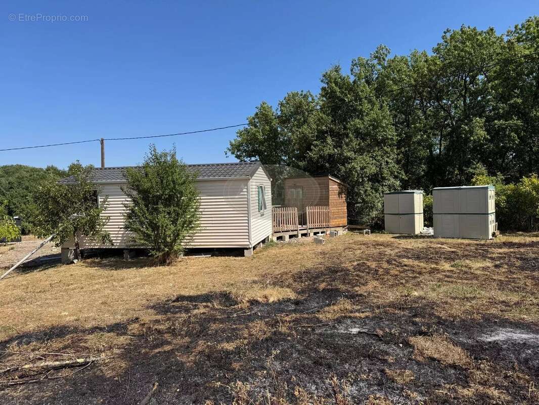 Terrain à L&#039;ISLE-DE-NOE