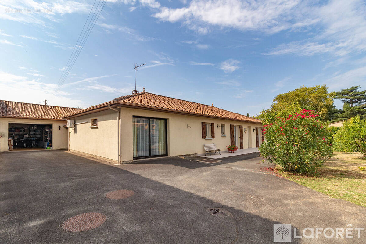 Maison à MARSAC-SUR-L&#039;ISLE