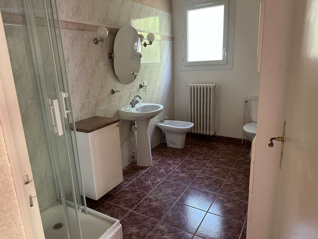 Maison à SAINT-BRICE