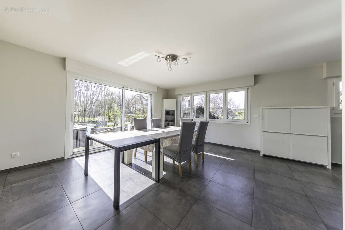 Maison à GONDREVILLE