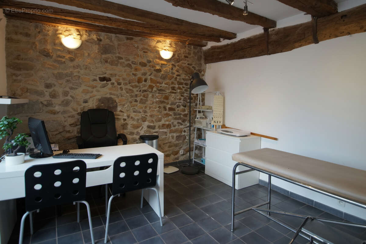 Bureaux 32m² à chasselay - photo 2