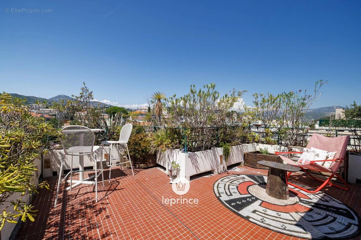 Appartement à NICE