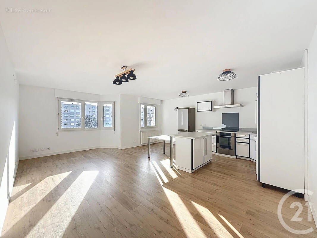 Appartement à LYON-7E