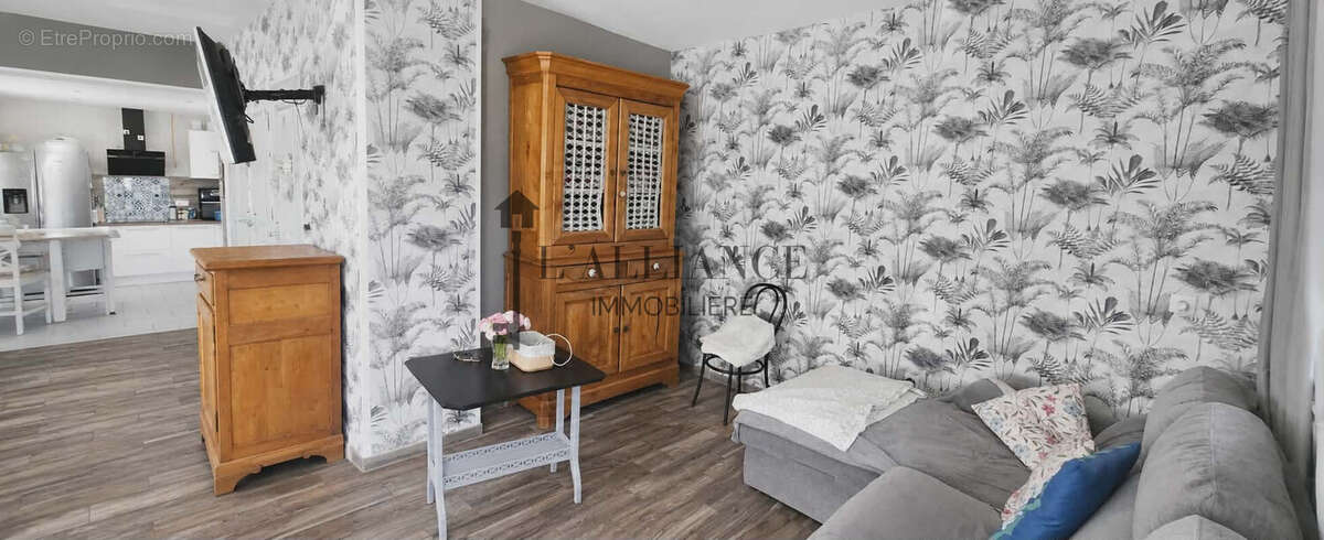 Maison 110 m² à Neuvillette  - photo 4