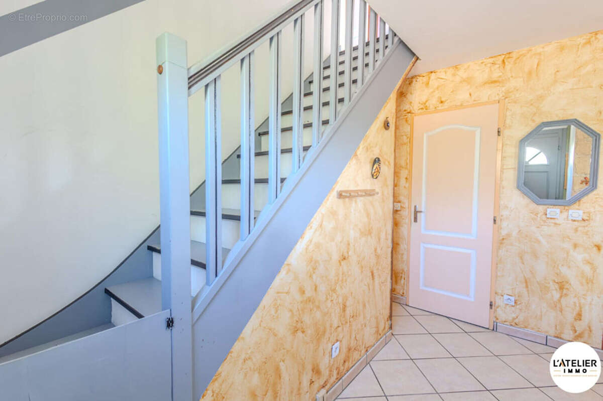 Maison à VANNES-LE-CHATEL