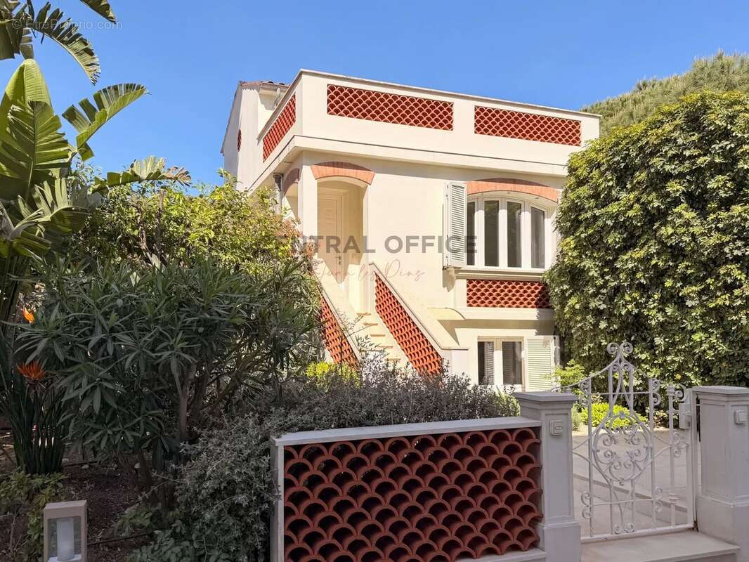 Appartement à ANTIBES