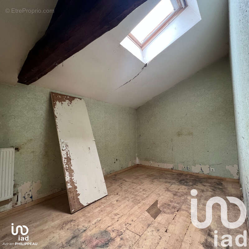 Photo 8 - Maison à LA CHAIZE-LE-VICOMTE