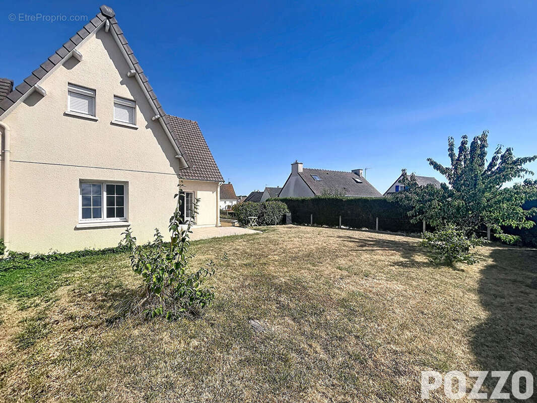 À vendre ! Belle maison familiale 5 chambres à Démouville - photo 2