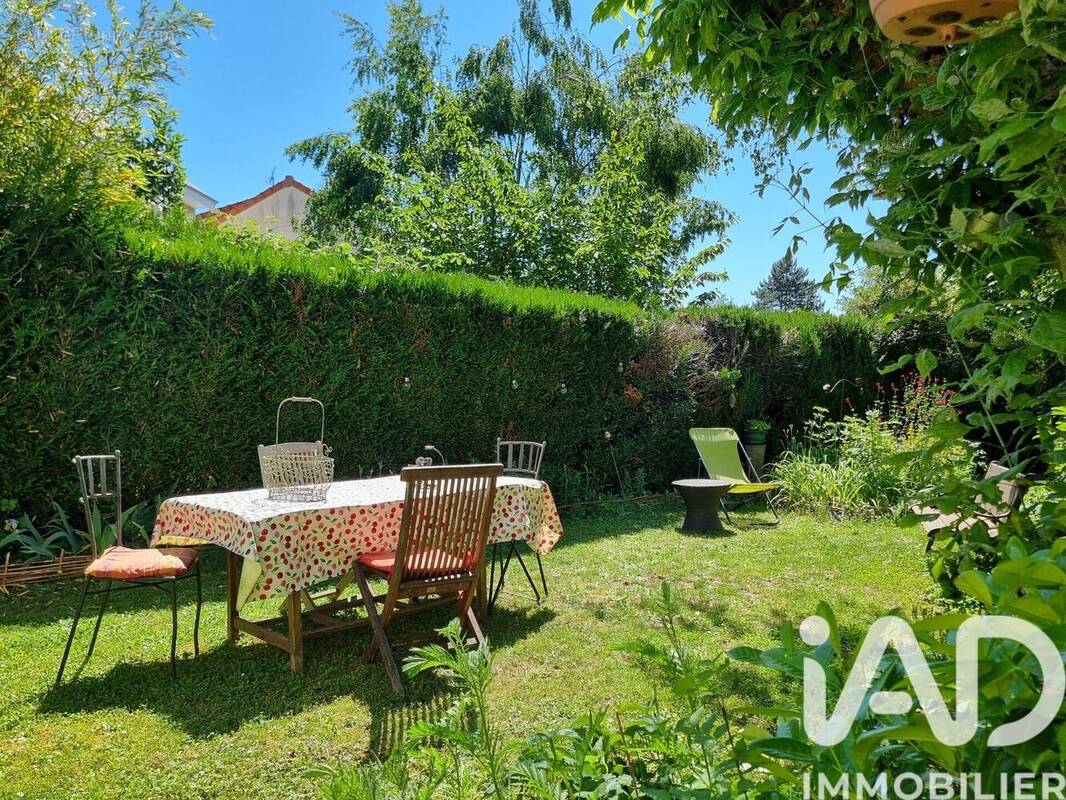Photo 1 - Maison à SUCY-EN-BRIE
