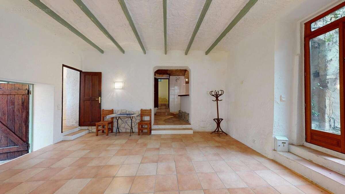 Appartement à ROQUEBRUNE-CAP-MARTIN