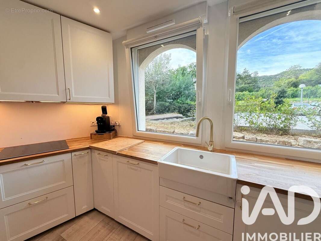 Photo 9 - Appartement à PLAN-DE-LA-TOUR