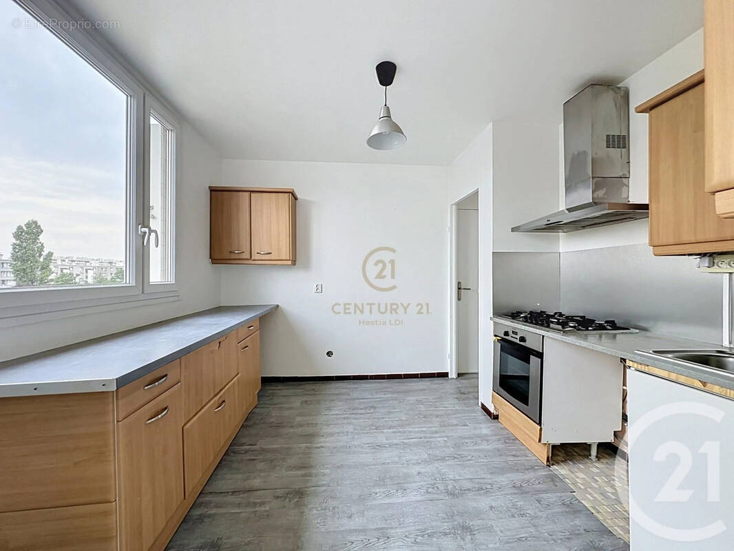 Appartement à LYON-8E