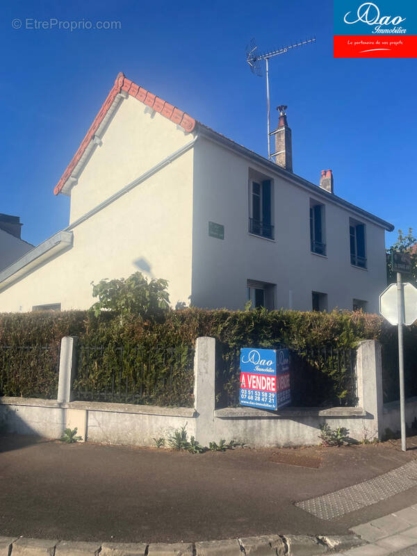 Maison à SAINTE-SAVINE