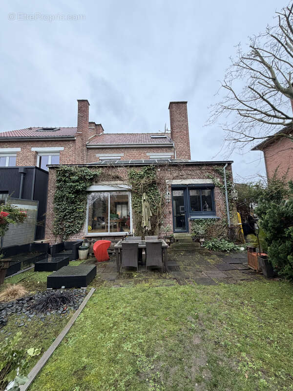 Maison à LAMBRES-LEZ-DOUAI