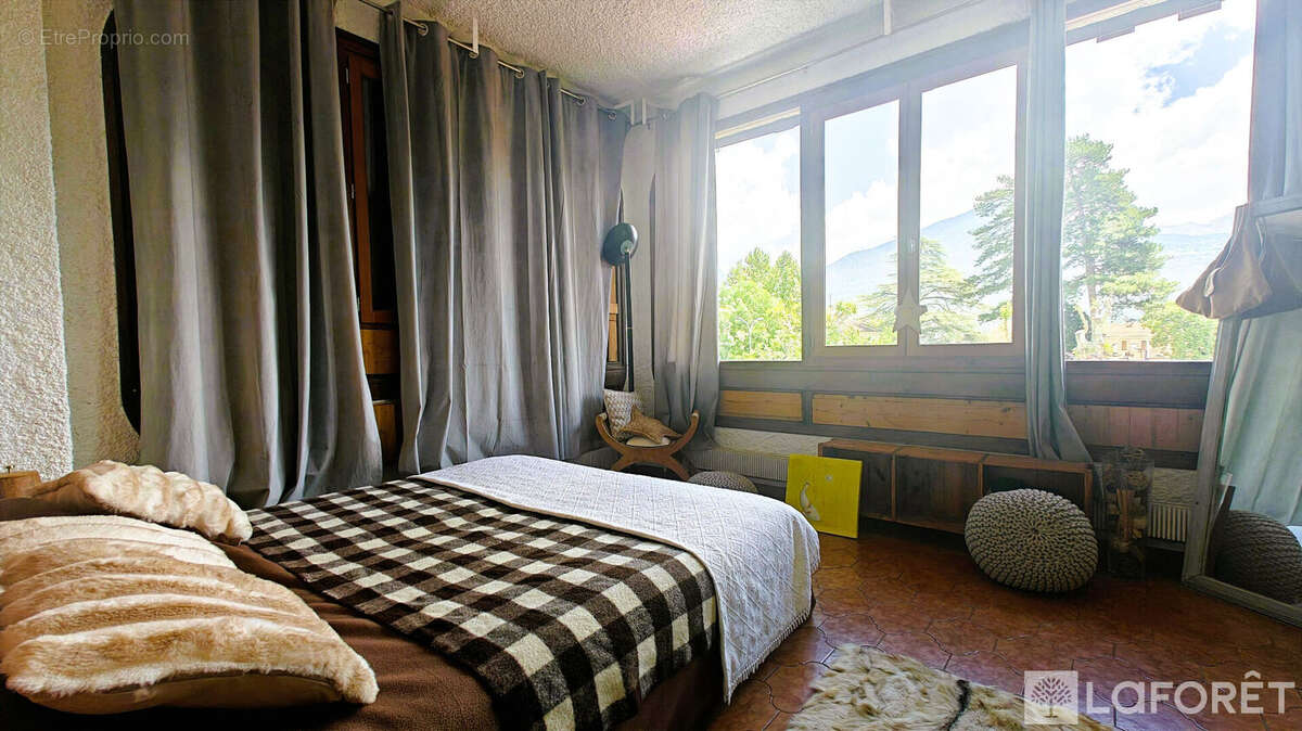 Maison à EMBRUN