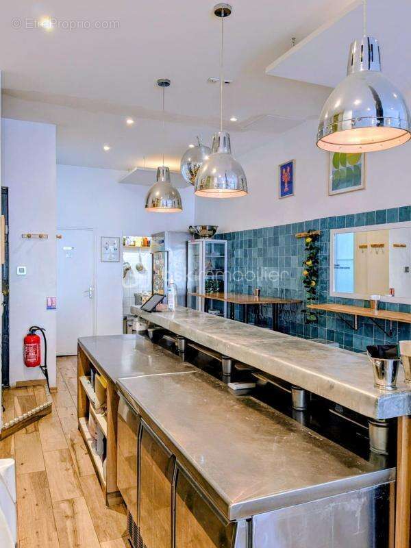 Commerce à PARIS-5E