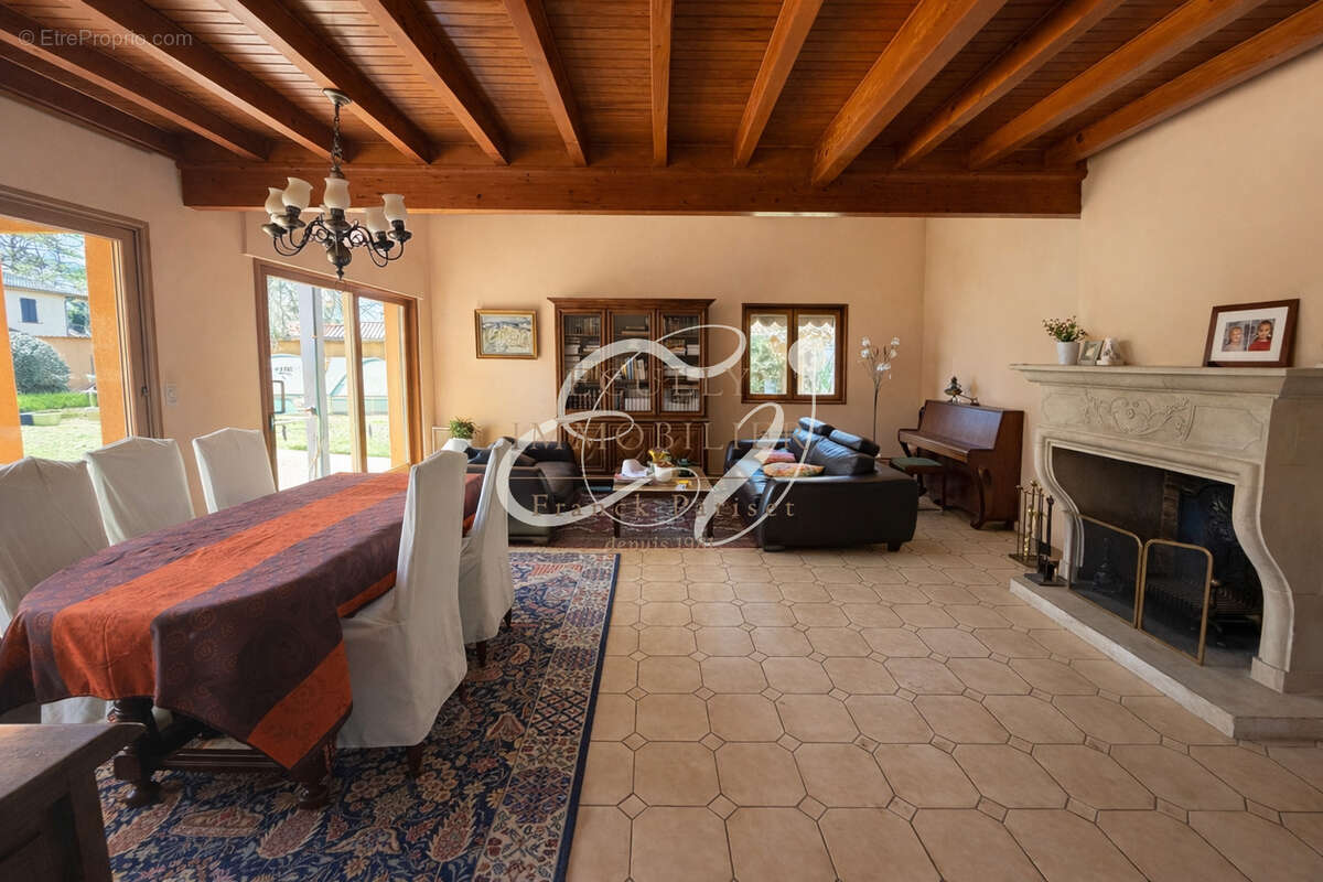 Maison à ECULLY