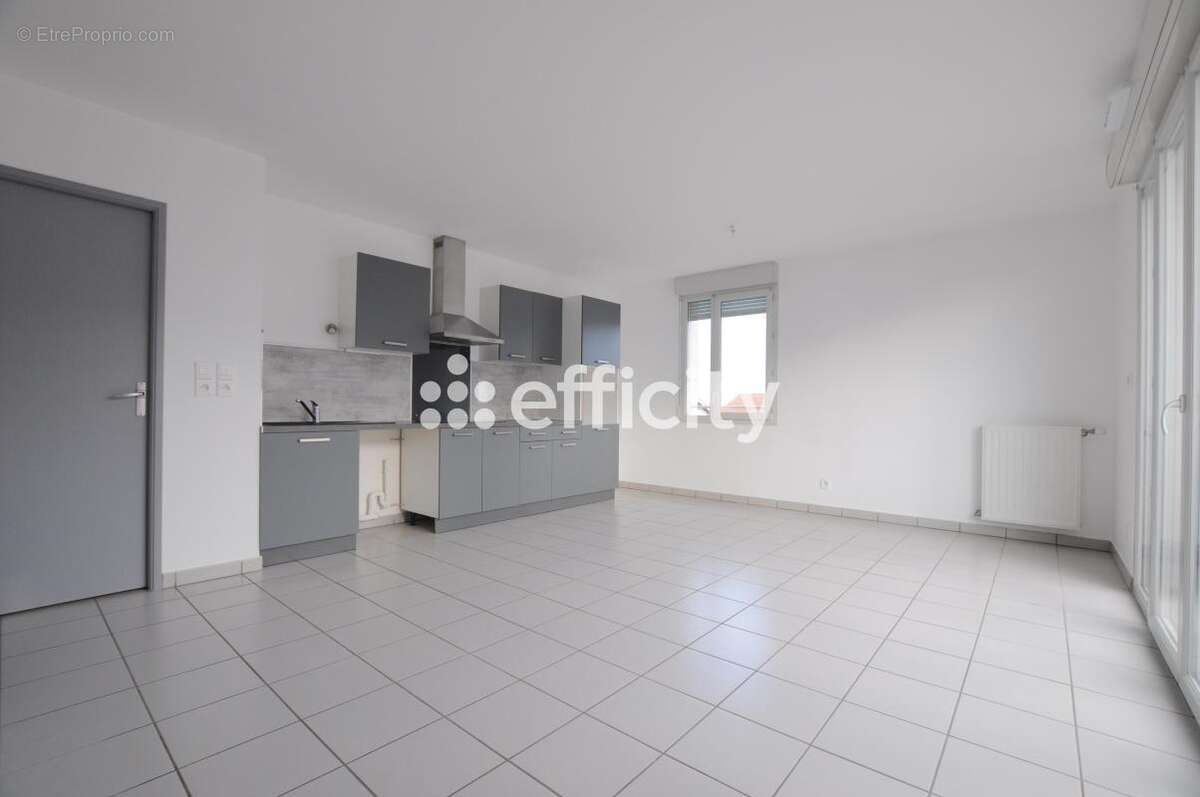 Appartement à FEYZIN