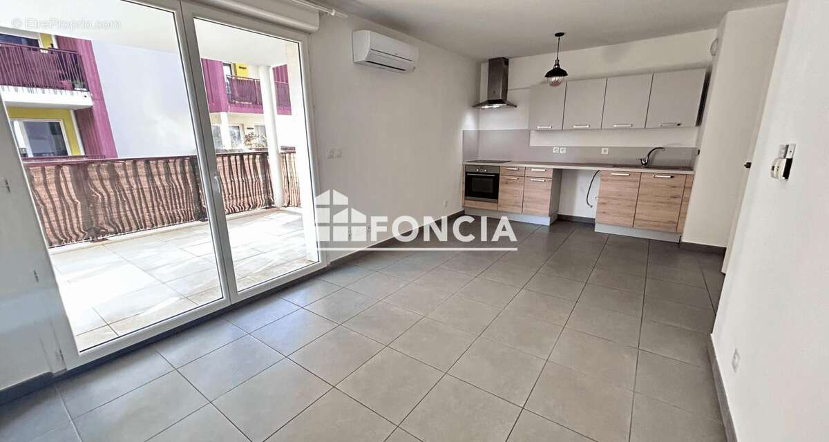 Appartement à MARSEILLE-9E