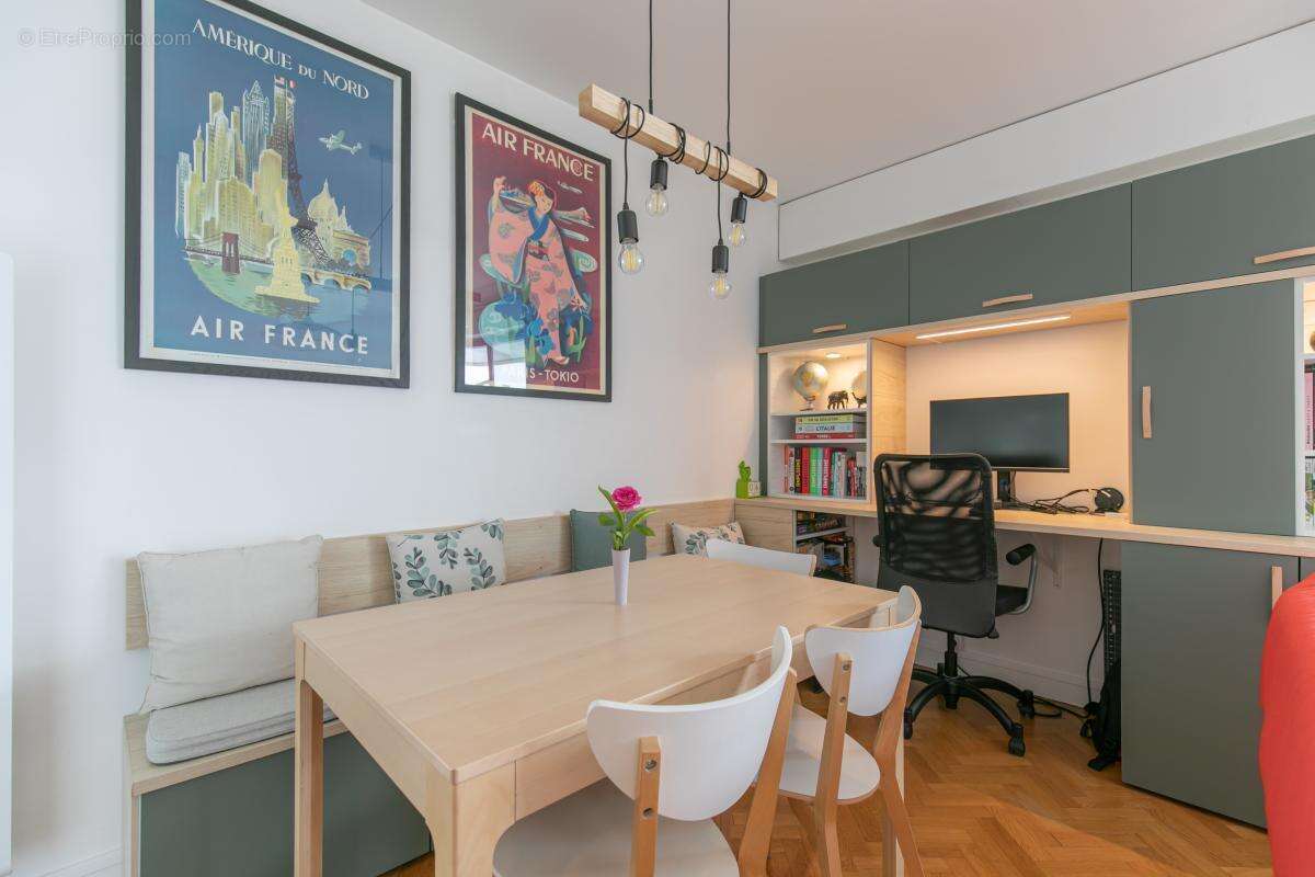 Appartement à PARIS-12E
