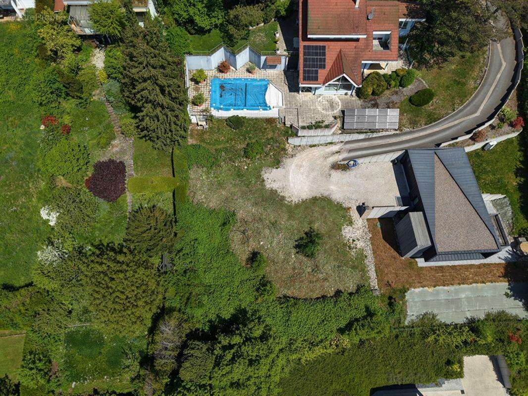 Terrain à MONTBELIARD