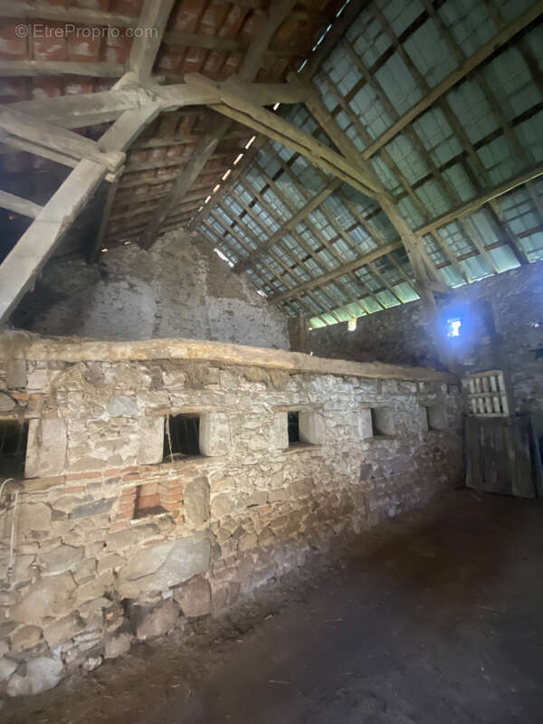 Autre à BARRAIS-BUSSOLLES