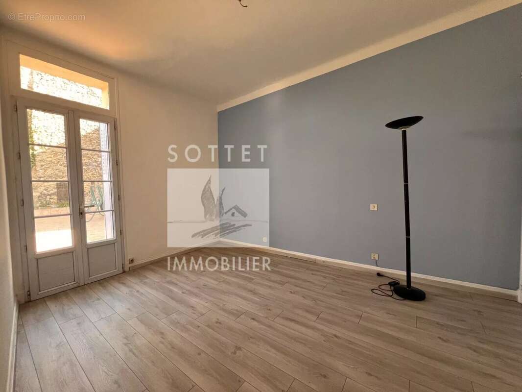 Bollene  maison  239m²  terrasses & jardin interieur  grand garage -potentiel exceptionnel - photo 14