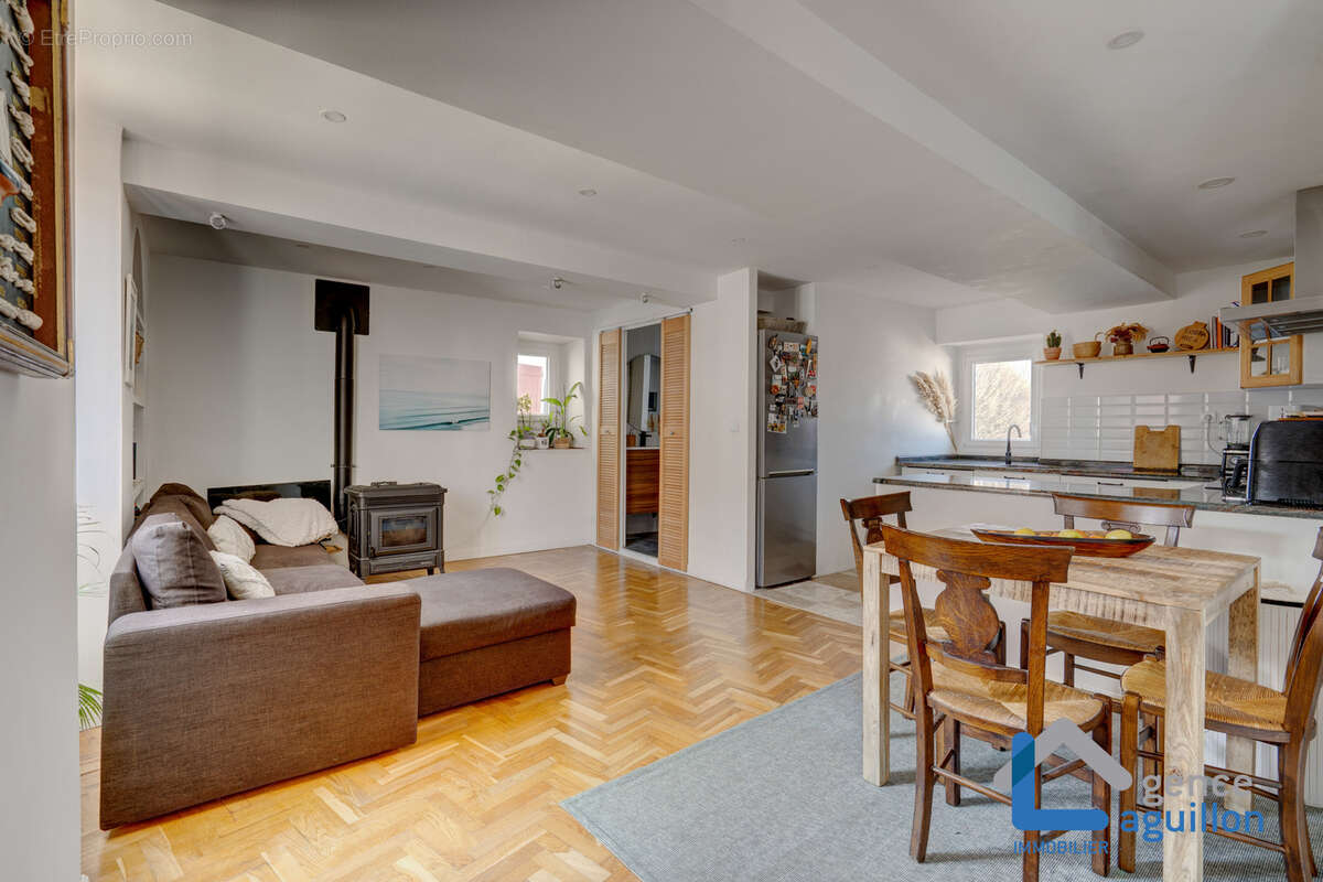 Appartement à URRUGNE