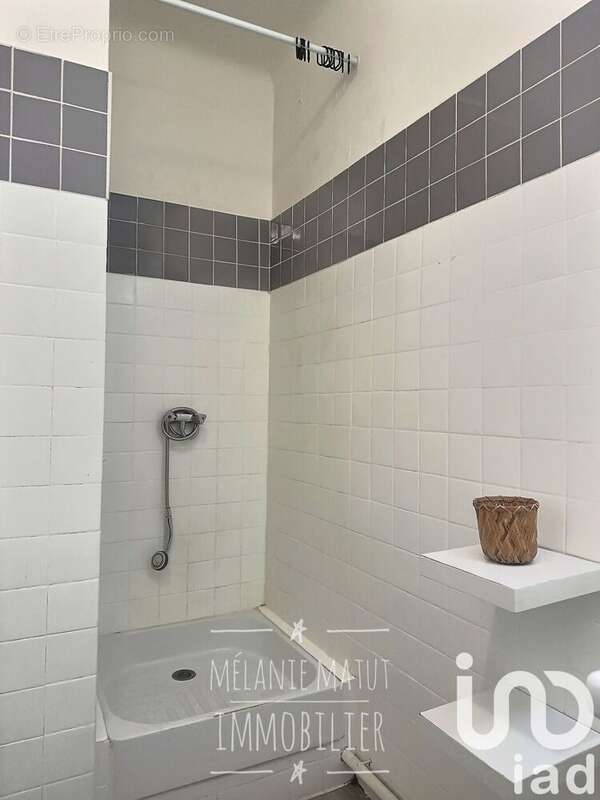 Photo 6 - Appartement à MARSEILLE-4E