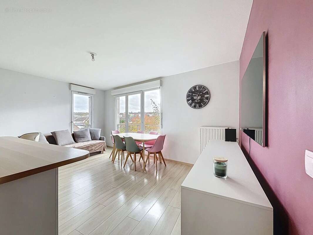 Appartement à LIMEIL-BREVANNES