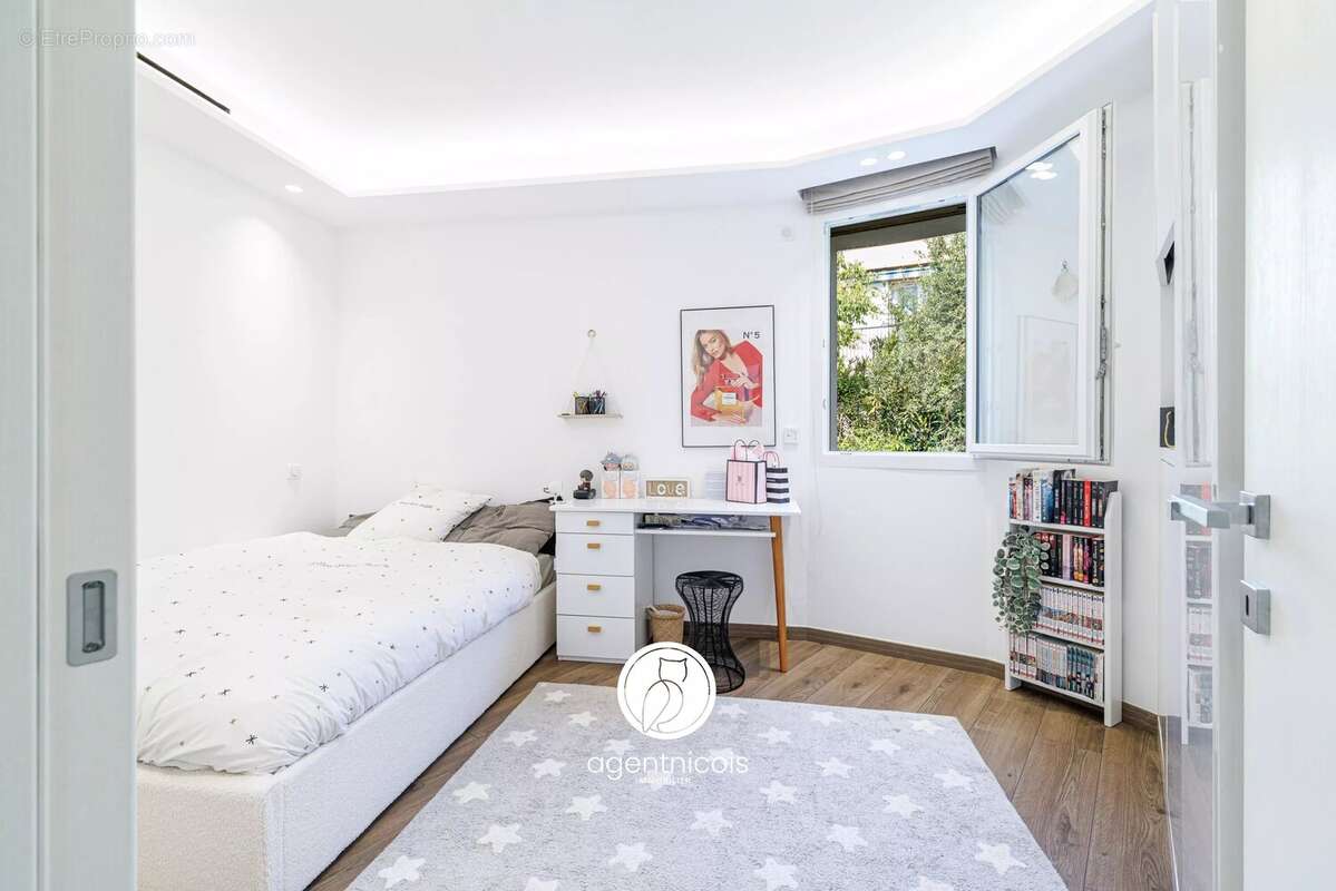 Appartement à VILLEFRANCHE-SUR-MER
