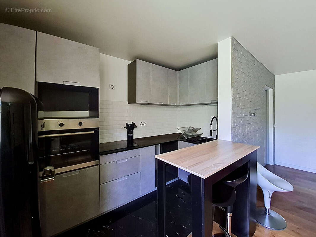 Appartement à CACHAN