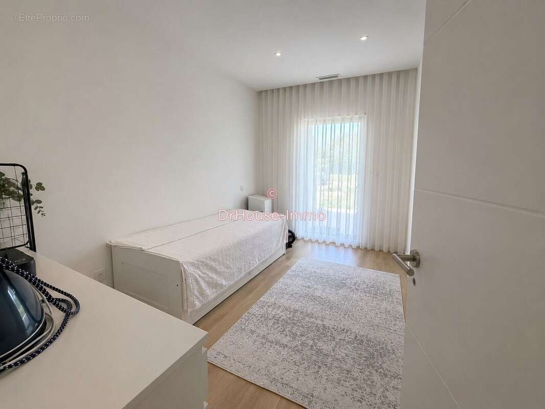 Maison 117 m² à Cubzac-Les-Ponts  - photo 6