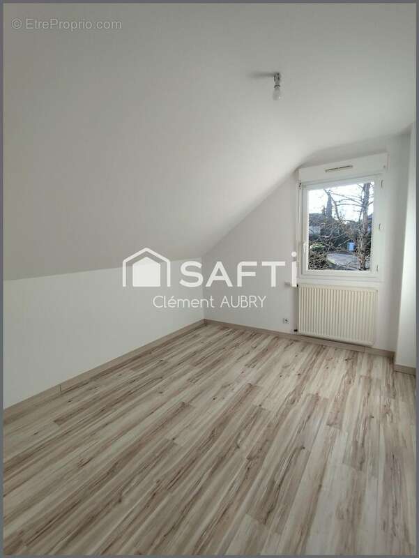 Photo 2 - Maison à CHANGE