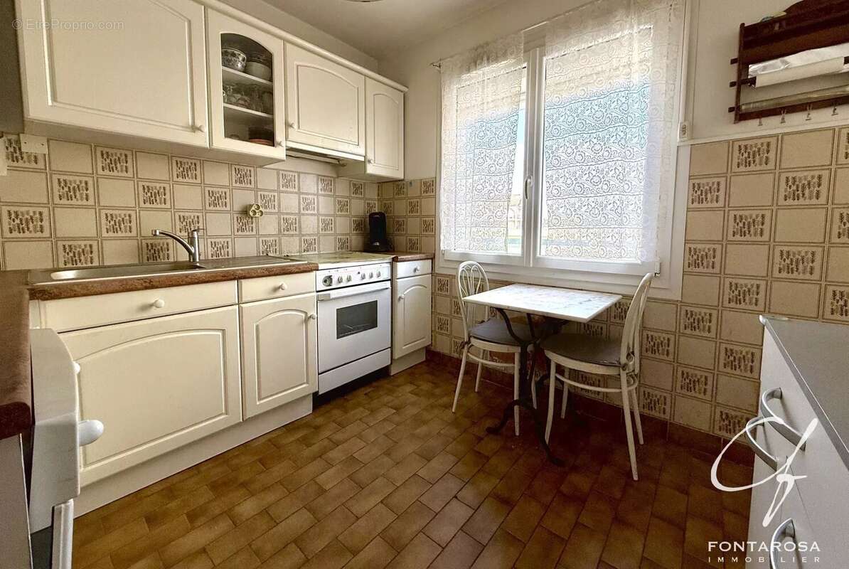 Appartement à FREJUS