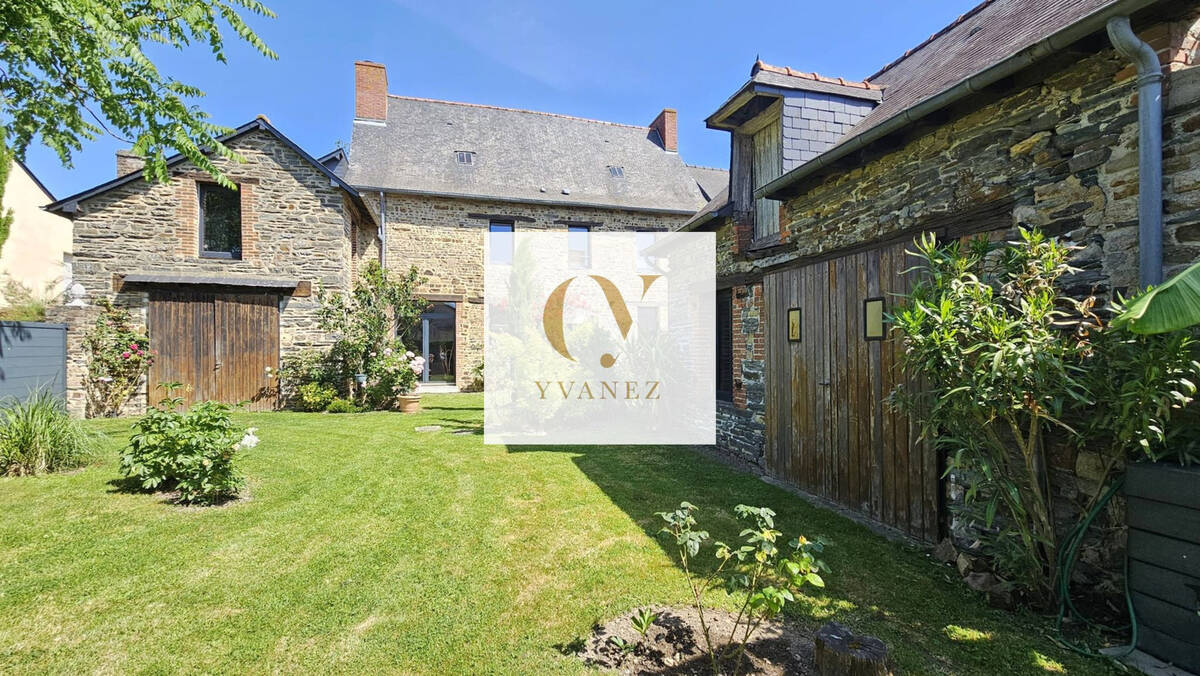 Maison à JANZE