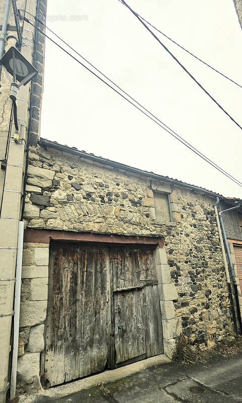 Maison à CHANONAT