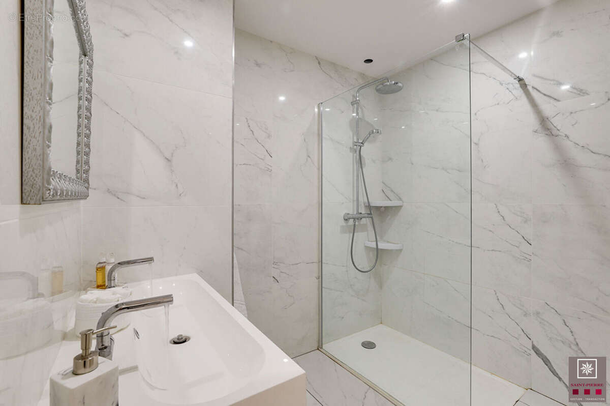 Appartement à LYON-6E