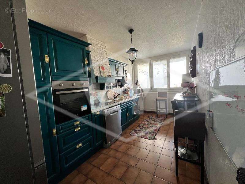 Appartement à QUINCY-SOUS-SENART