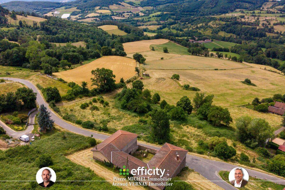 Maison 242 m² à Montrottier  - photo 3