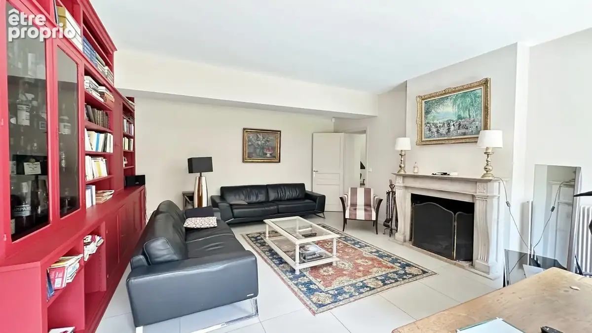 Propriete d' exception sur 3 hectares de 450 m2 habitables - photo 11