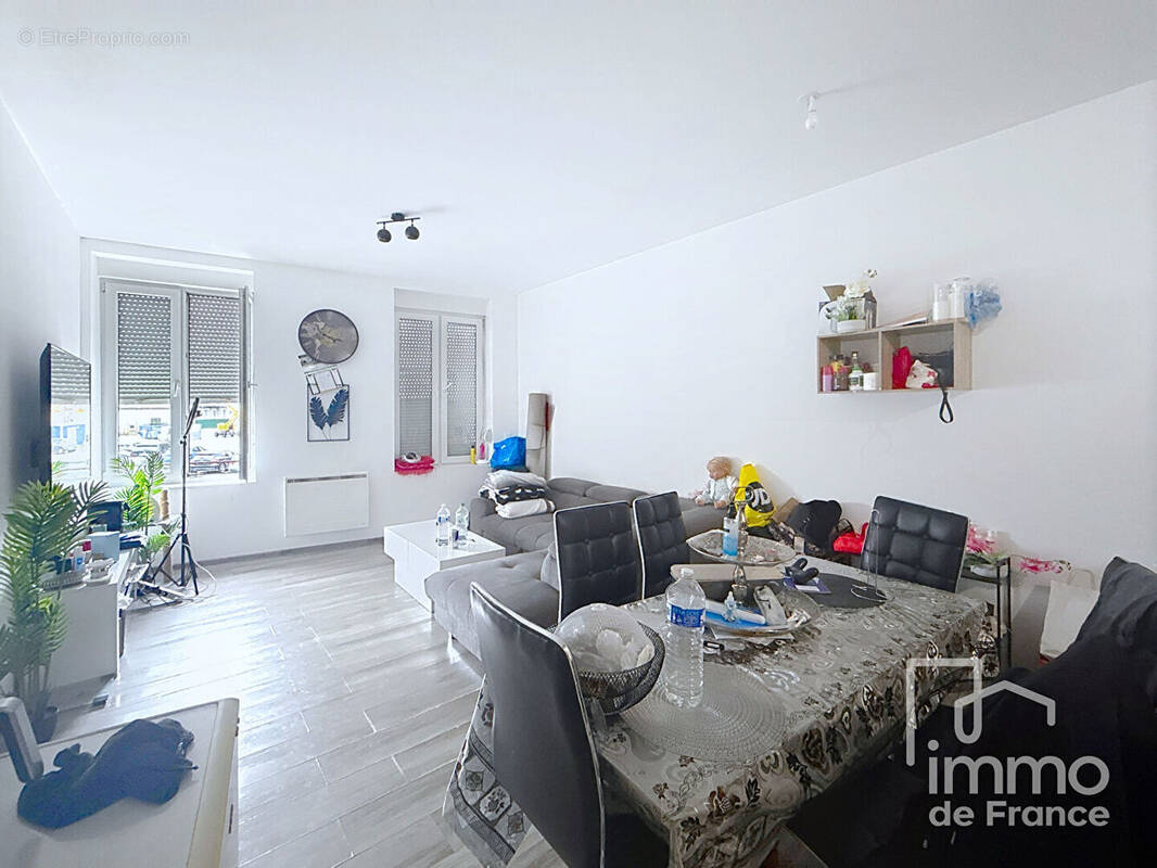 Appartement à BELLEGARDE-SUR-VALSERINE