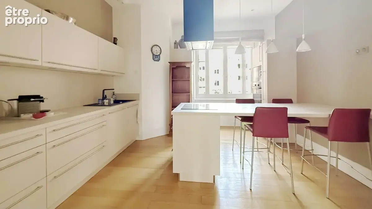 Appartement 6 pièces 179 m² à vendre à Strasbourg (67000) - photo 2