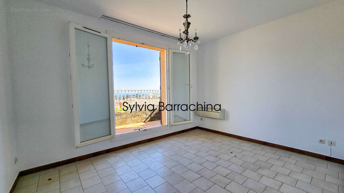 Maison 94 m² à Carqueiranne  - photo 51