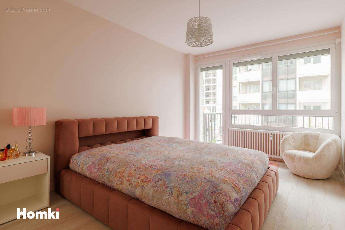 Appartement à LYON-6E